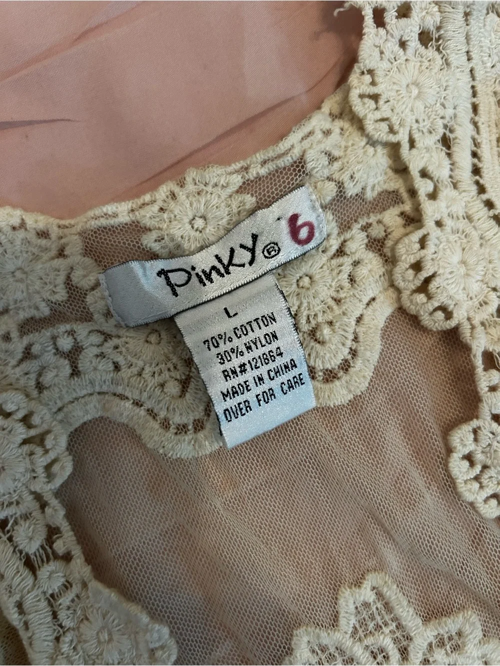 Pinky Cream Crochet Lace Overlay Vest. Size L - Picture 3 of 6